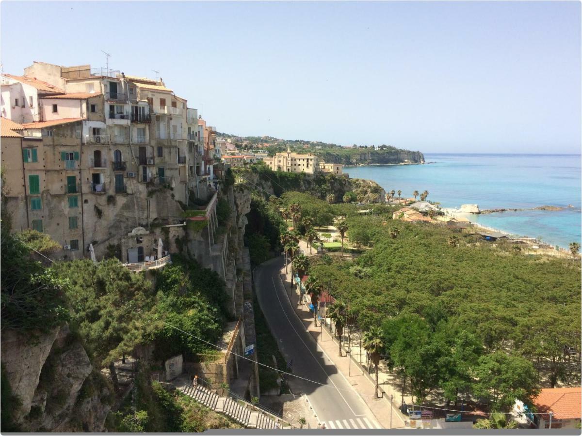 Casa Di Fabio Apartamento Tropea Exterior foto